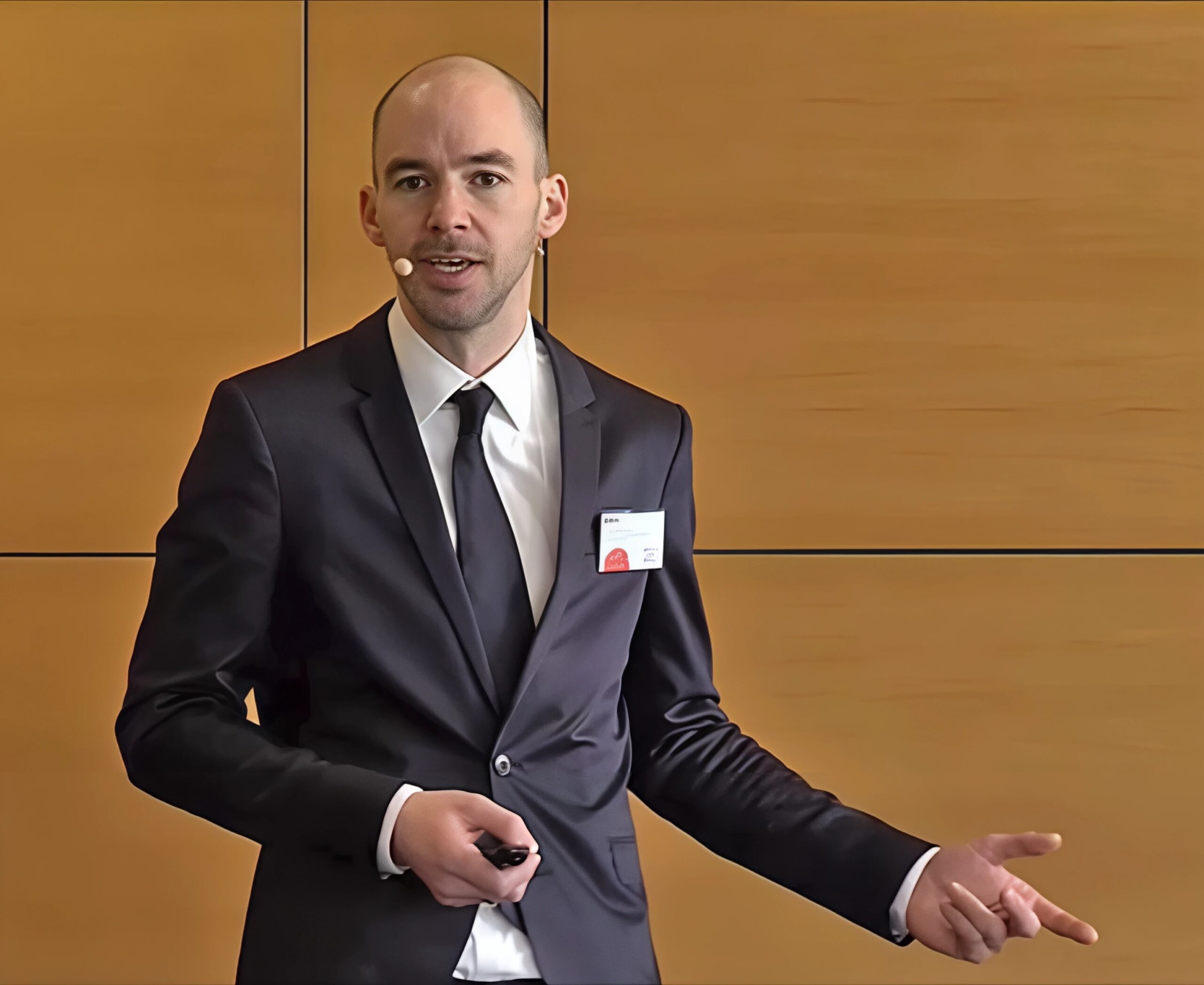 Momentaufnahme-3-24.04.2017-18-38_ausschnittt_L_TL-35-50-30_Schärfe-55-1-pica-ai-optimiert Dr.-Ing. Matthias Brüning